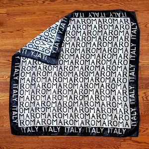 Free w purchase 🇮🇹Scarf from Rome, Italy🇮🇹